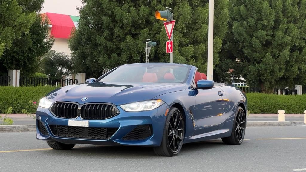 BMW M850i Convertible Rental in Dubai