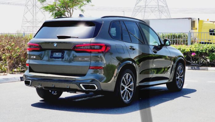 BMW X5 Rental in Dubai