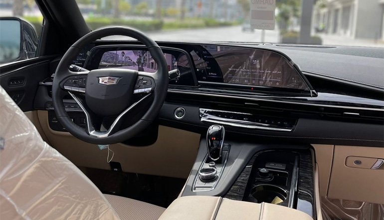 Cadillac Escalade Platinum Sport Rental in Dubai