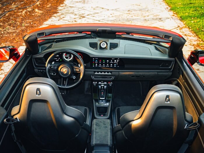 Carrera 911 GTS Cabriolet Rental in Dubai