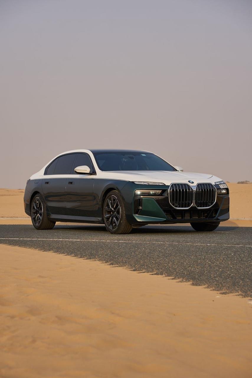 BMW 740i Rental in Dubai