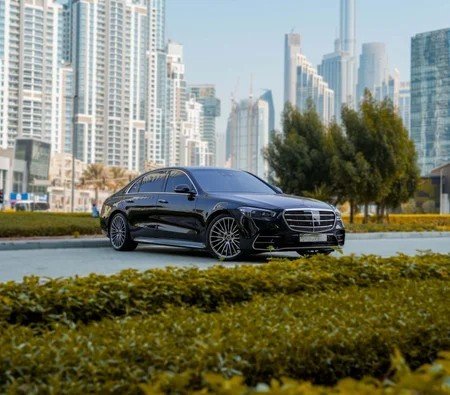 Rent Mercedes Benz S450 in Dubai