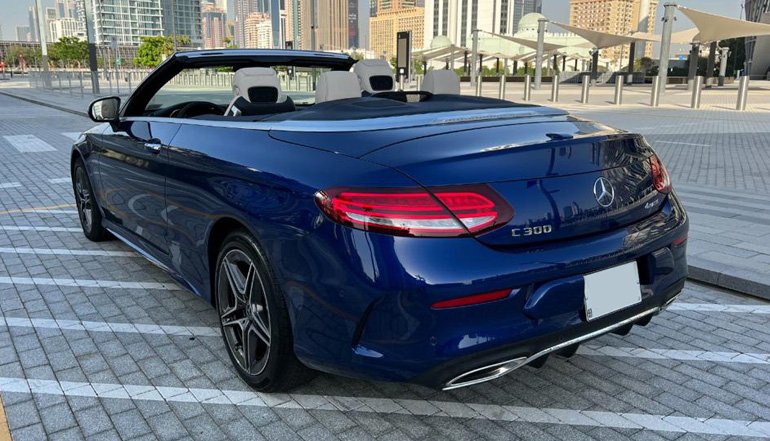 Mercedes C300 Convertible Rental in Dubai