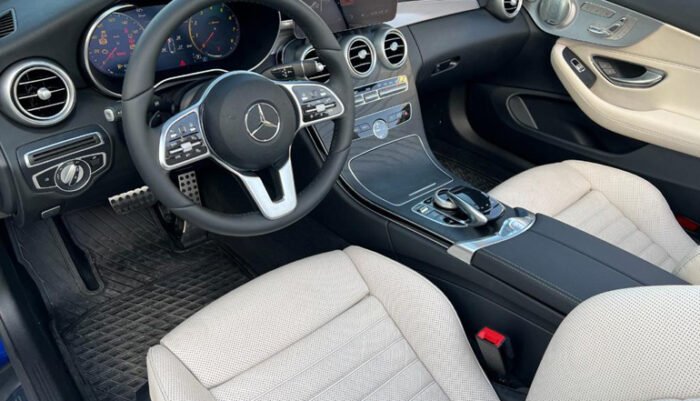 Mercedes C300 Convertible Rental in Dubai