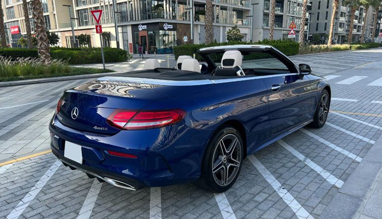 Mercedes C300 Convertible Rental in Dubai