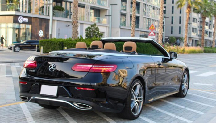 Mercedes E400 cabriolet Rental in Dubai